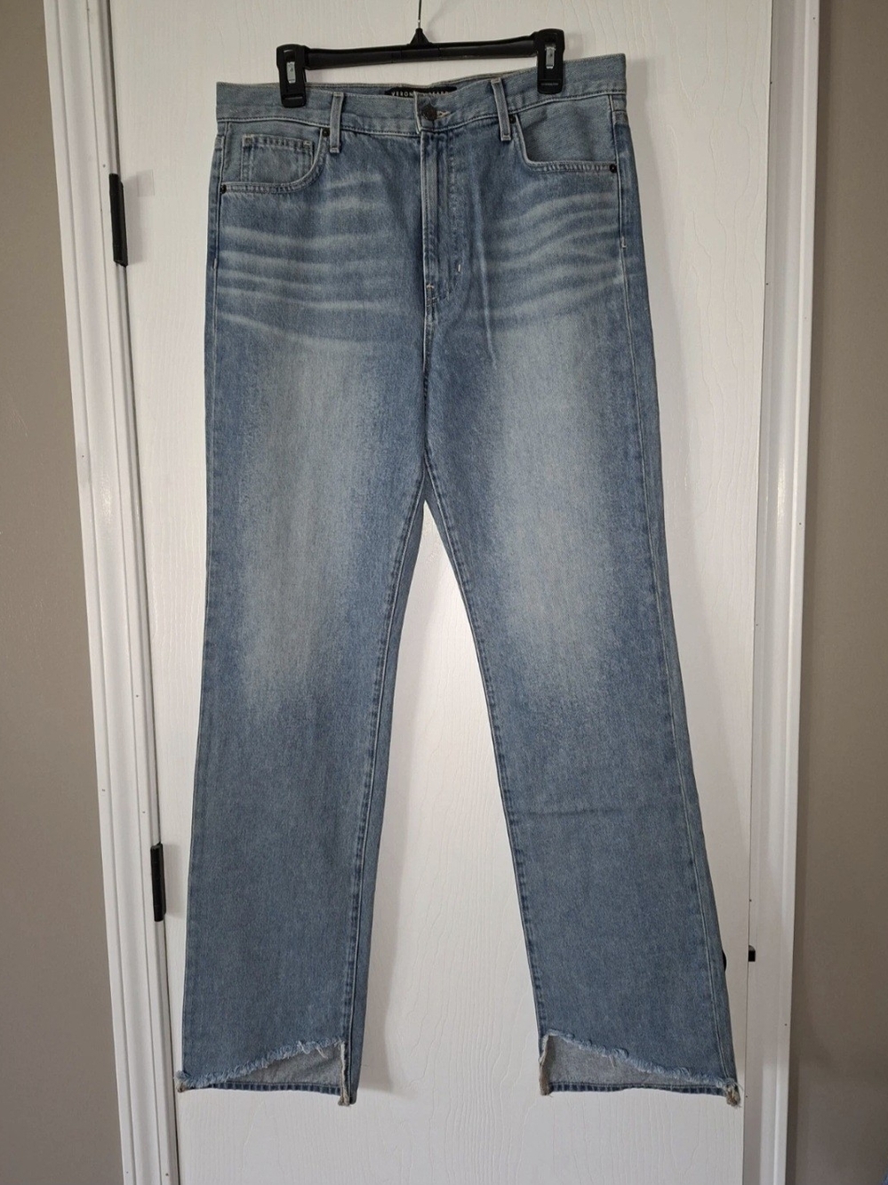 Veronica Beard Dylan High-Rise Straight Jeans - Light Blue Size 31 NWT